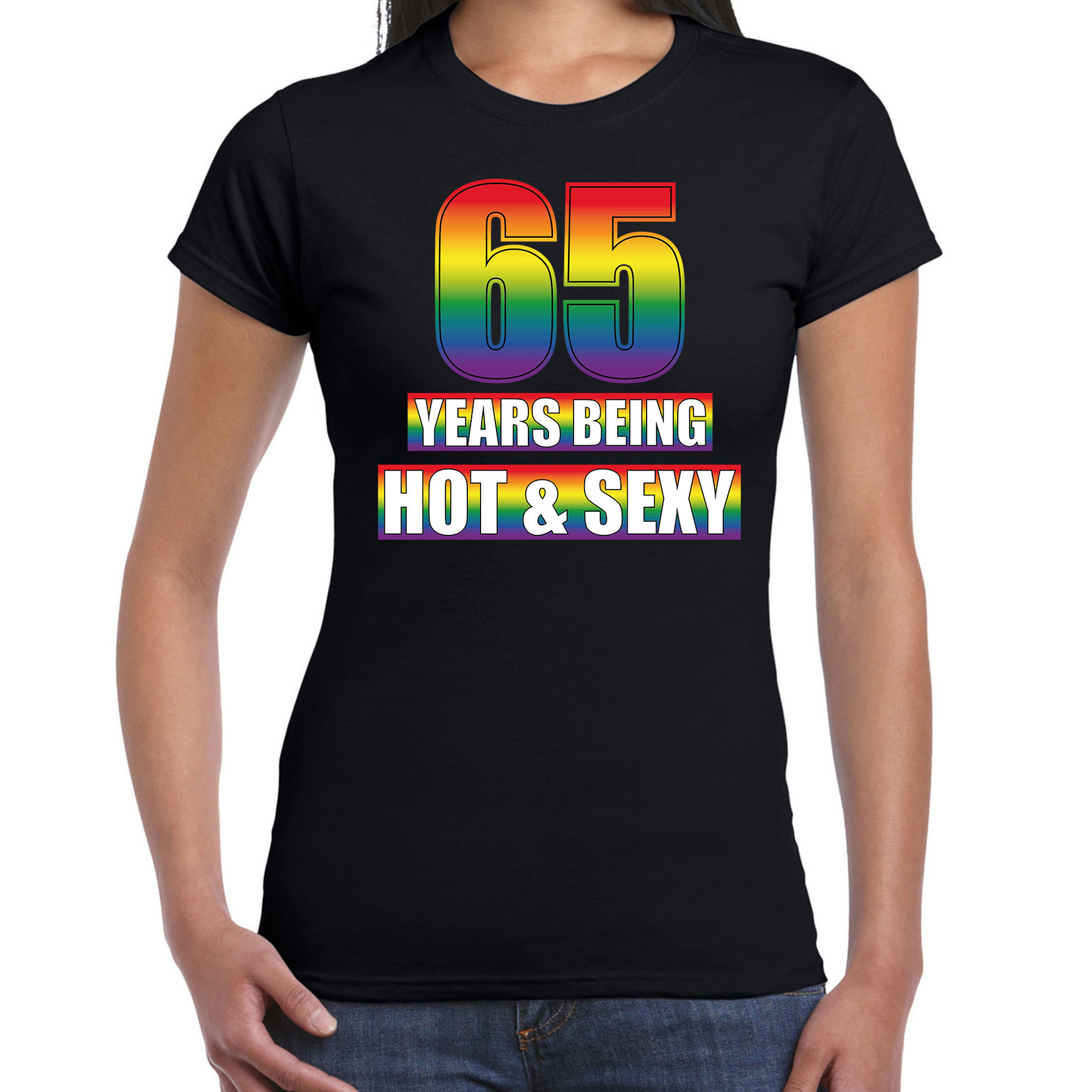Hot en sexy 65 jaar verjaardag cadeau t-shirt zwart voor dames Gay- LHBT kleding-outfit
