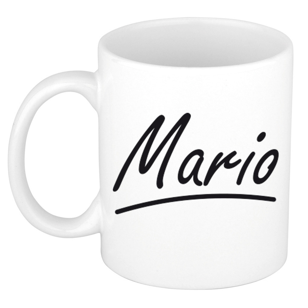 Naam cadeau mok-beker Mario met sierlijke letters 300 ml