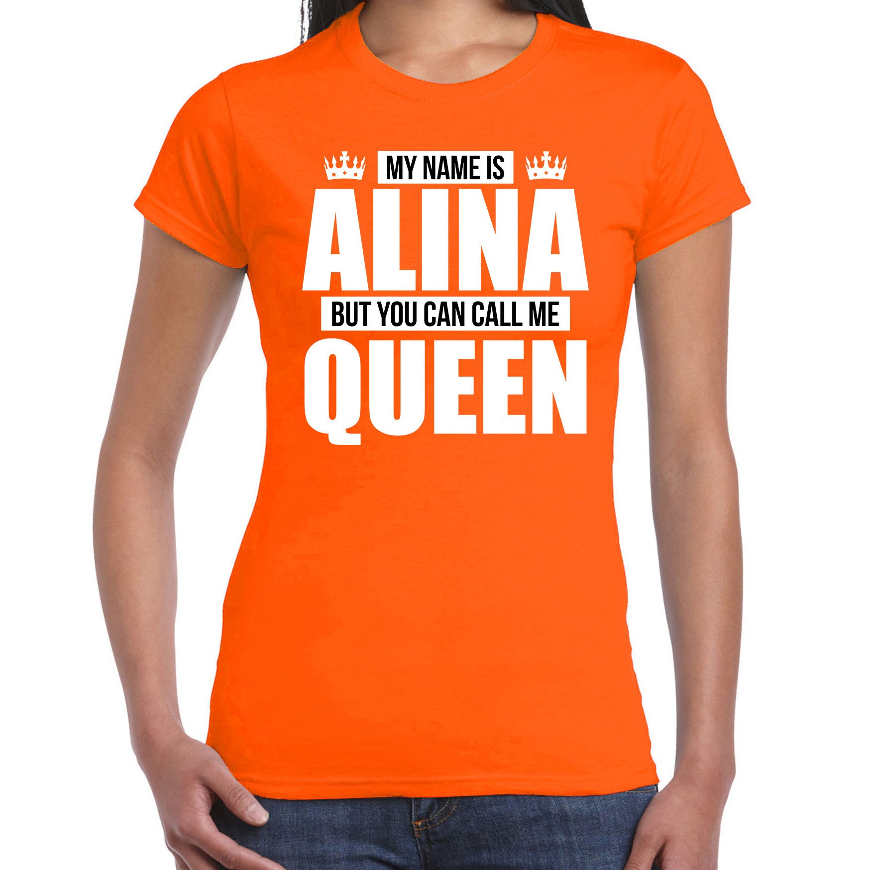 Naam cadeau t-shirt my name is Alina - but you can call me Queen oranje voor dames