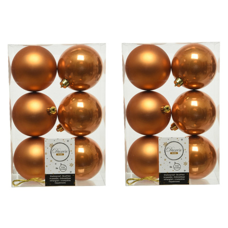 18x Plastic christmas baubles cognac brown (amber) 8 cm mix